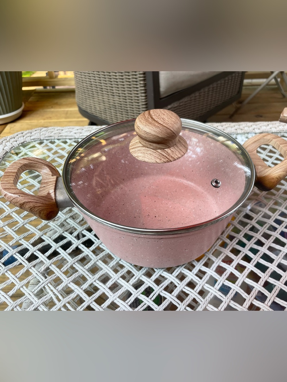 Pink Country Kitchen Cookware Forged Aluminum Dutch Oven, 5 Quart, Speckled Pot